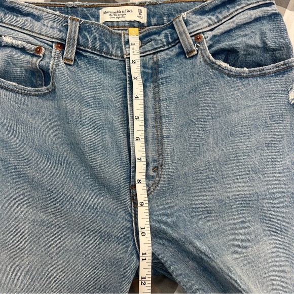 Abercrombie & Fitch 90’s Straight Ultra High Rise Jeans Distressed 28 Reg - Picture 10 of 12